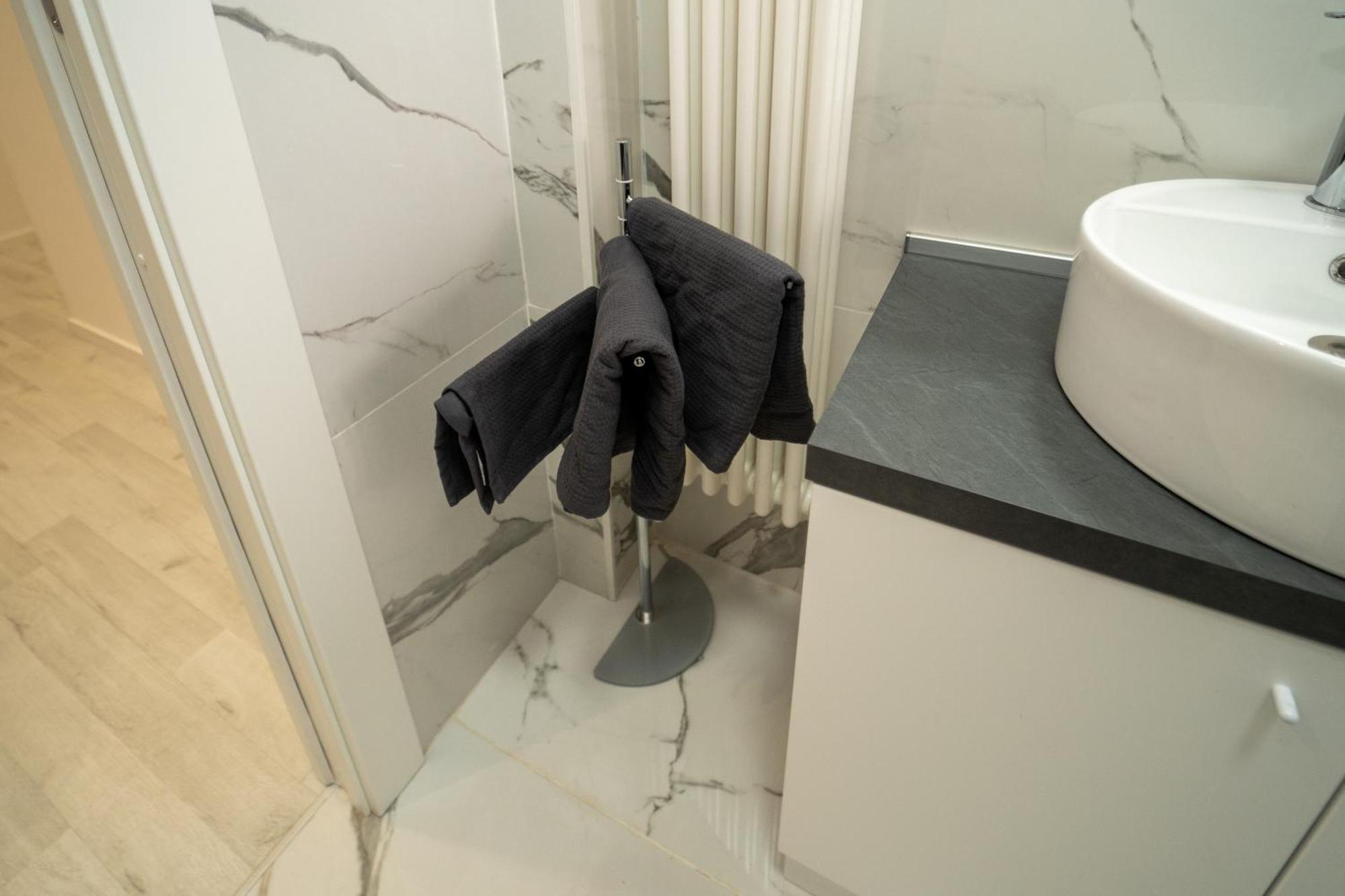 Ag Apartment Cormano Bagian luar foto